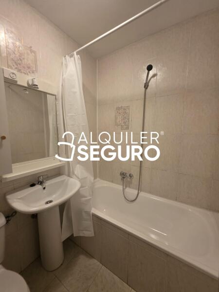 Piso en Calle Olite Erriberri, BILBAO VIZCAYA-BIZKAIA