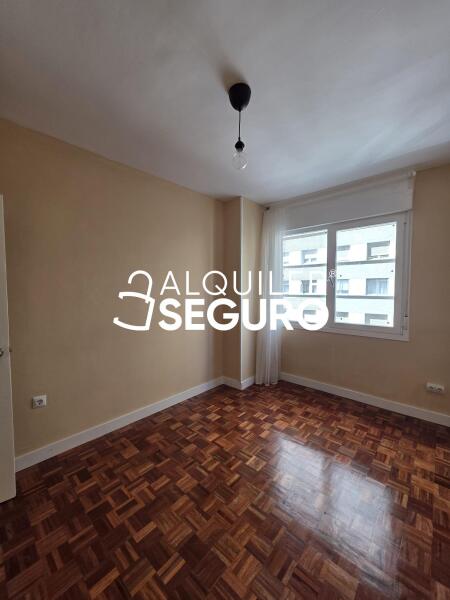 Piso en Calle Olite Erriberri, BILBAO VIZCAYA-BIZKAIA