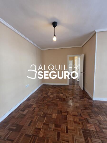 Piso en Calle Olite Erriberri, BILBAO VIZCAYA-BIZKAIA