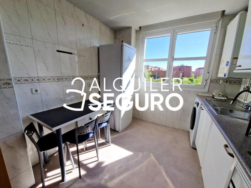 Inmueble en Calle Carballino, MADRID