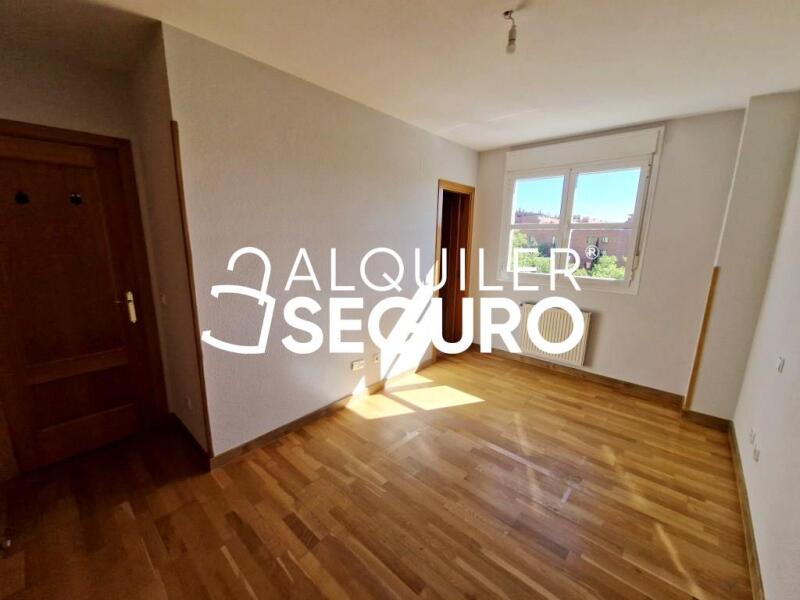 Inmueble en Calle Carballino, MADRID