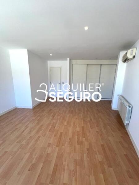 Inmueble en Avenida San Nicolás, MADRID