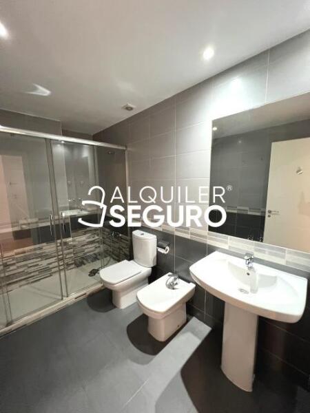 Inmueble en Avenida San Nicolás, MADRID