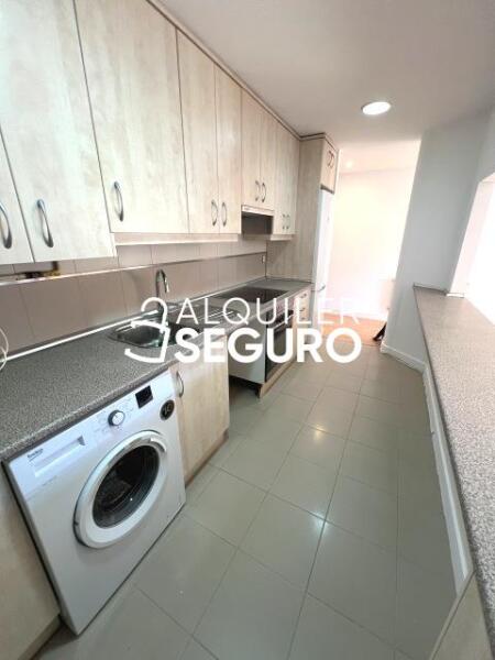 Inmueble en Avenida San Nicolás, MADRID