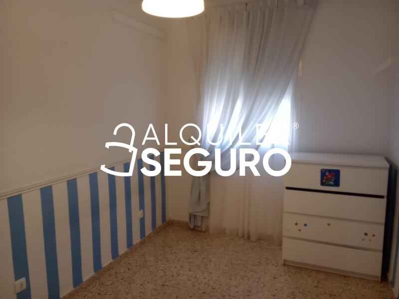 Piso en Avenida ciencias, SEVILLA SEVILLA