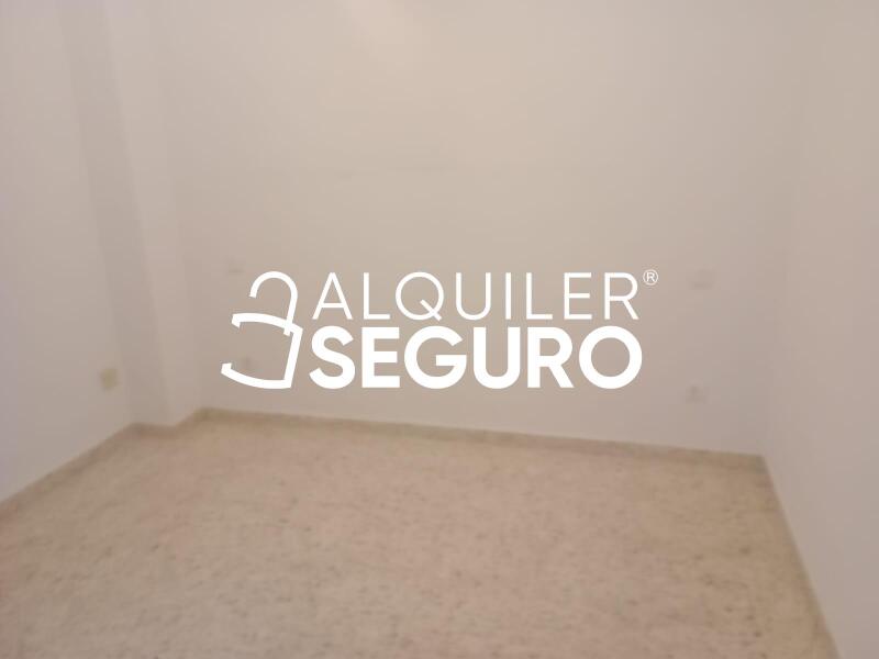 Piso en Avenida ciencias, SEVILLA SEVILLA