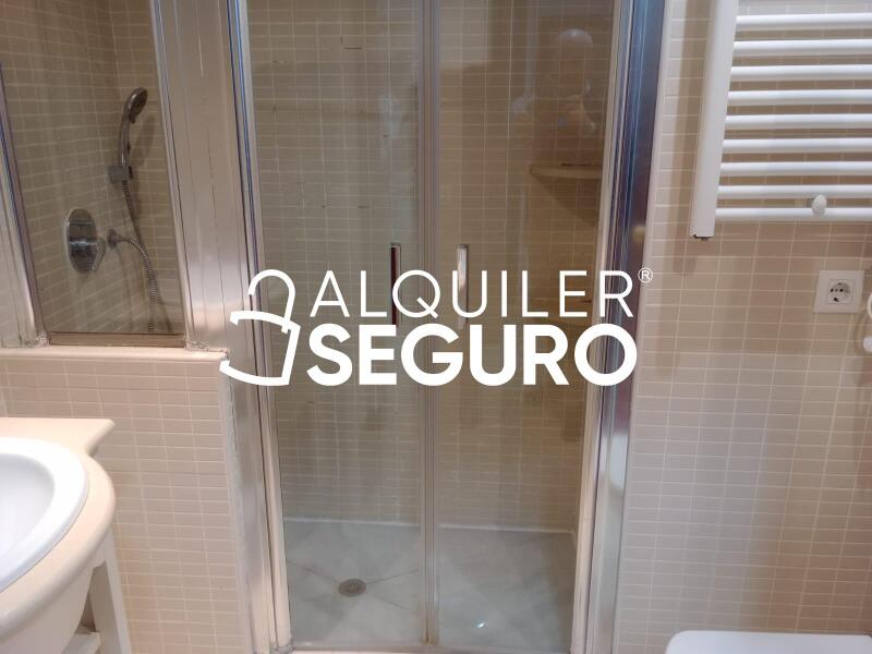 Piso en Avenida ciencias, SEVILLA SEVILLA