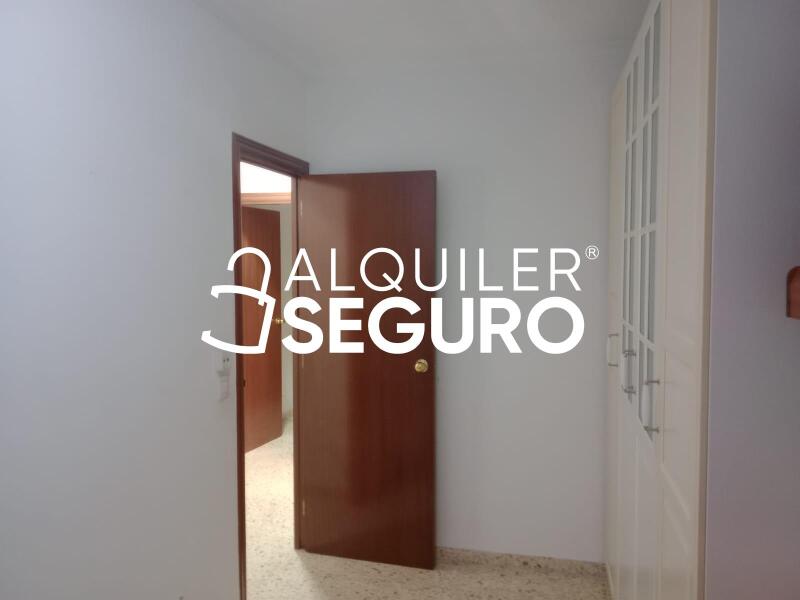 Piso en Avenida ciencias, SEVILLA SEVILLA