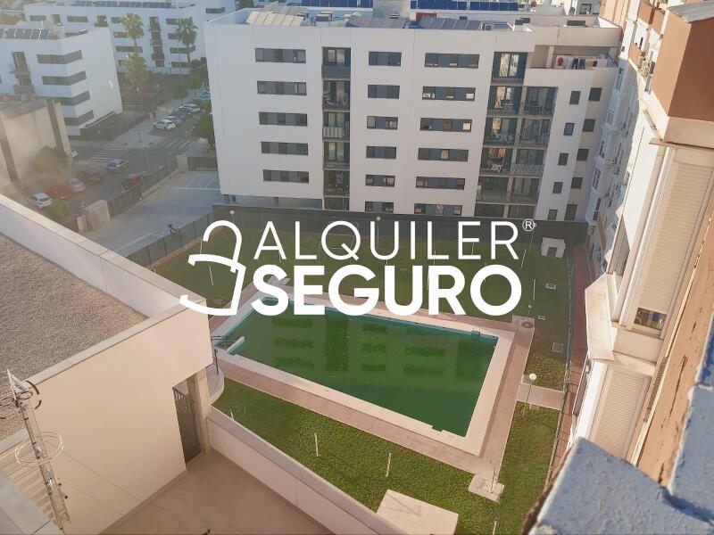 Piso en Avenida ciencias, SEVILLA SEVILLA