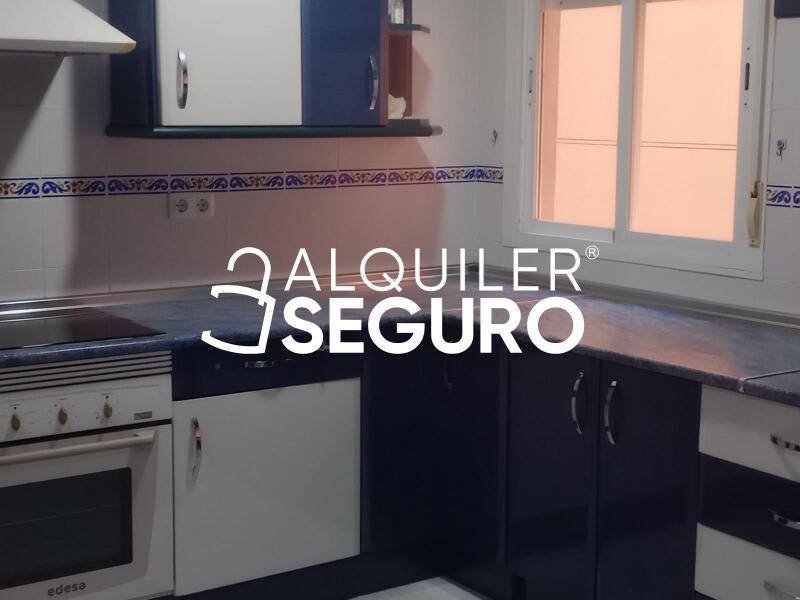 Piso en Avenida ciencias, SEVILLA SEVILLA