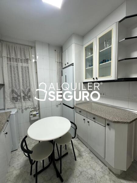 Piso en Plaza Sierra de la Pedriza, ALCORCÓN MADRID