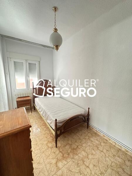 Piso en Plaza Sierra de la Pedriza, ALCORCÓN MADRID