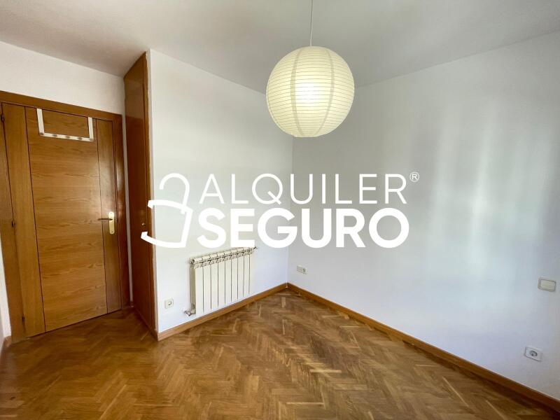 Inmueble en Calle Virgen de Belén , MADRID