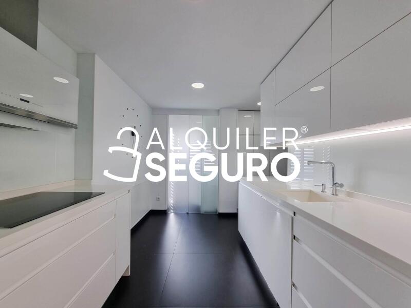 Piso en Avenida Comunidad de Madrid, POZUELO DE ALARCÓN MADRID