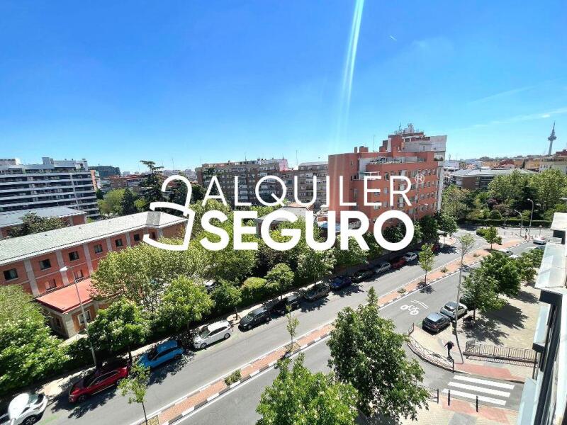 Piso en Avenida de Camilo José Cela, MADRID MADRID