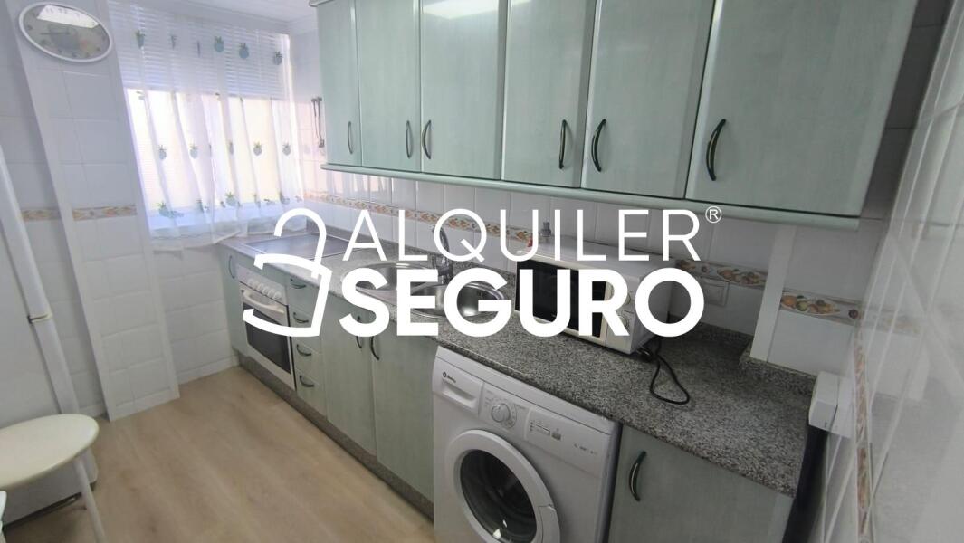 Piso en Calle MARTIRIO DE SAN ANDRES, SEVILLA SEVILLA