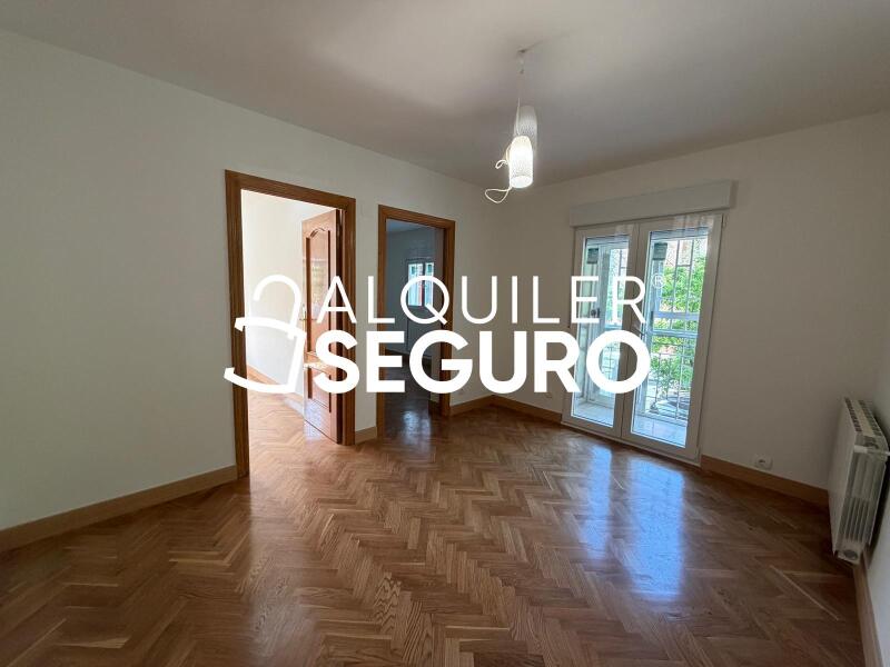 Inmueble en Calle Villalobos , MADRID