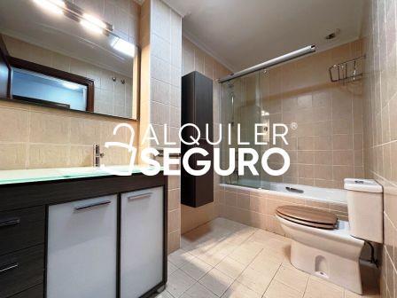 Piso en Calle Ángel Ortiz Alfau, BILBAO VIZCAYA-BIZKAIA