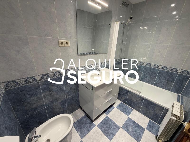 Piso en Calle Valladolid, PARLA MADRID