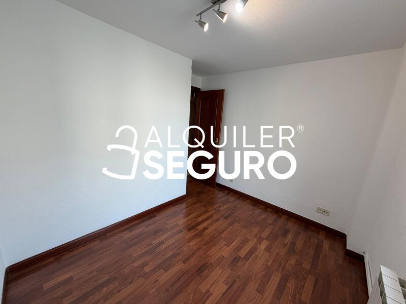 Piso en Calle Valladolid, PARLA MADRID