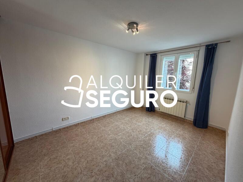 Piso en Calle Valladolid, PARLA MADRID