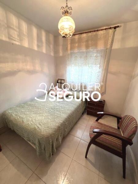 Inmueble en Calle San Vicente , MADRID