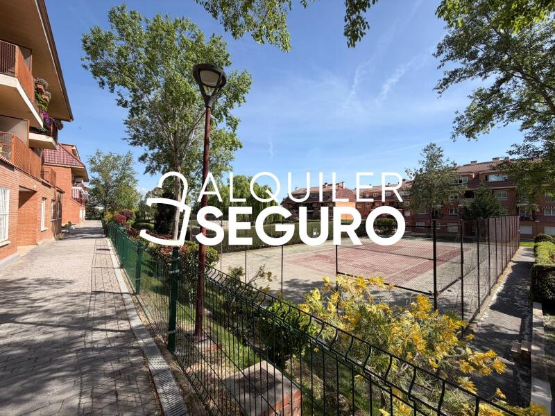 Inmueble en Calle Valle del Roncal, MADRID