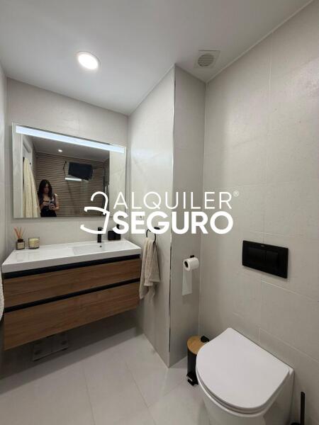 Inmueble en Calle Valle del Roncal, MADRID