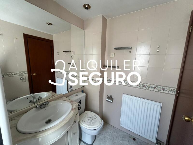 Piso en Calle Plaza Valencia, RIVAS-VACIAMADRID MADRID