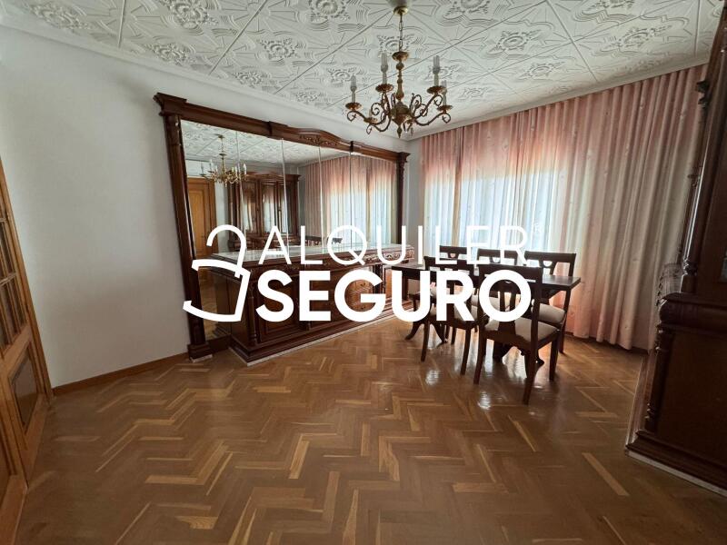 Inmueble en Calle Blas Cabrera, MADRID