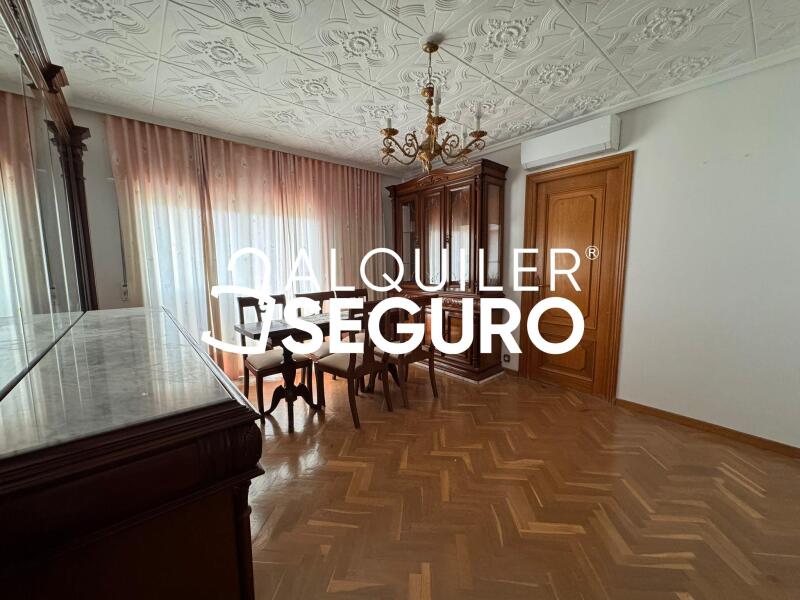 Inmueble en Calle Blas Cabrera, MADRID