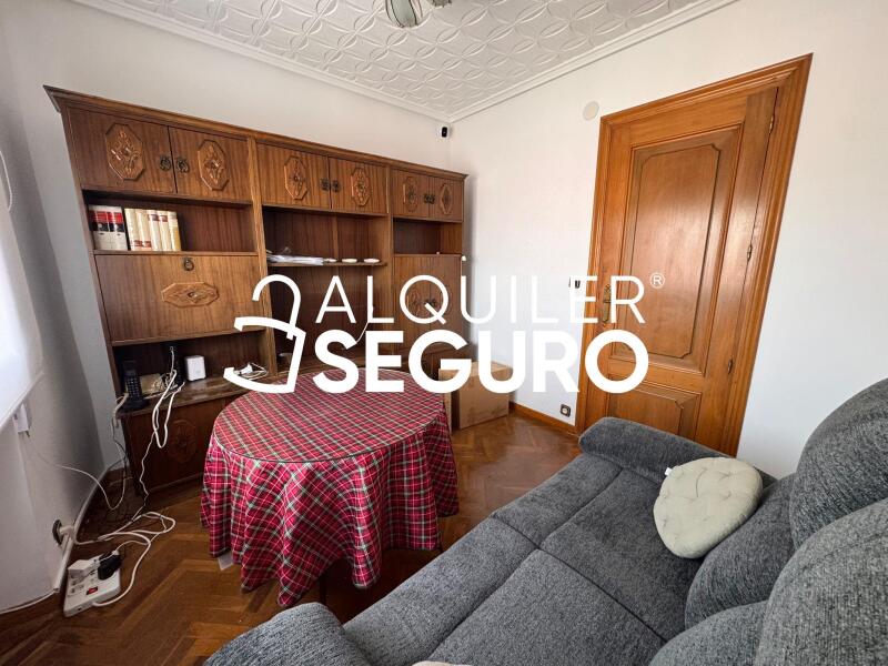 Inmueble en Calle Blas Cabrera, MADRID