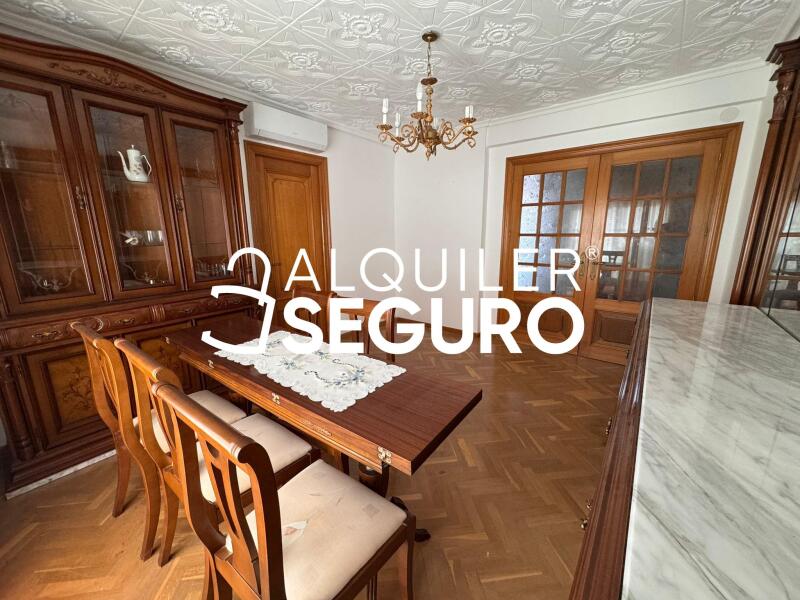 Inmueble en Calle Blas Cabrera, MADRID