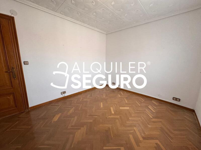 Inmueble en Calle Blas Cabrera, MADRID