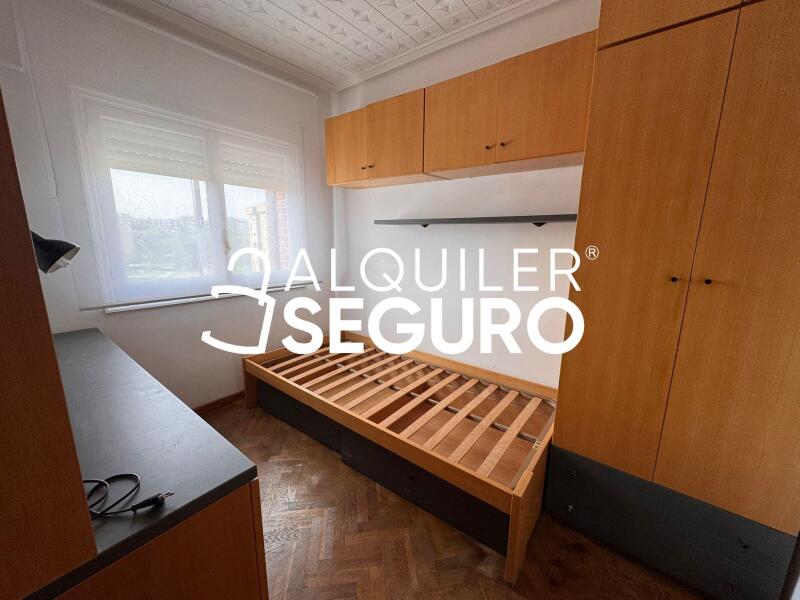 Inmueble en Calle Blas Cabrera, MADRID