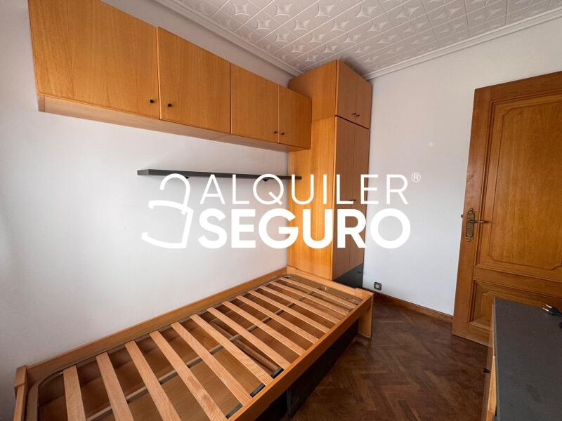 Inmueble en Calle Blas Cabrera, MADRID