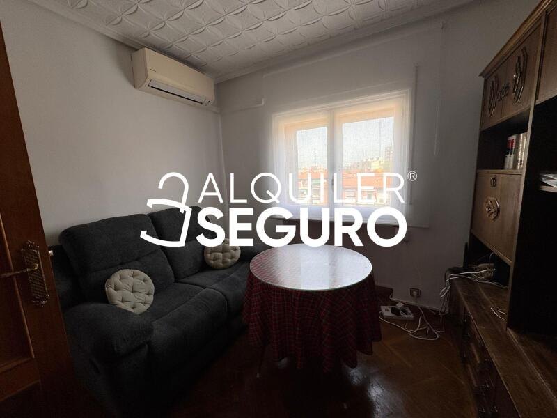 Inmueble en Calle Blas Cabrera, MADRID