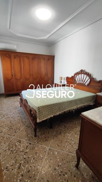 Piso en Calle Torrevieja, VALENCIA VALENCIA