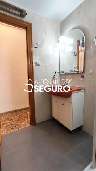 Piso en Calle Torrevieja, VALENCIA VALENCIA