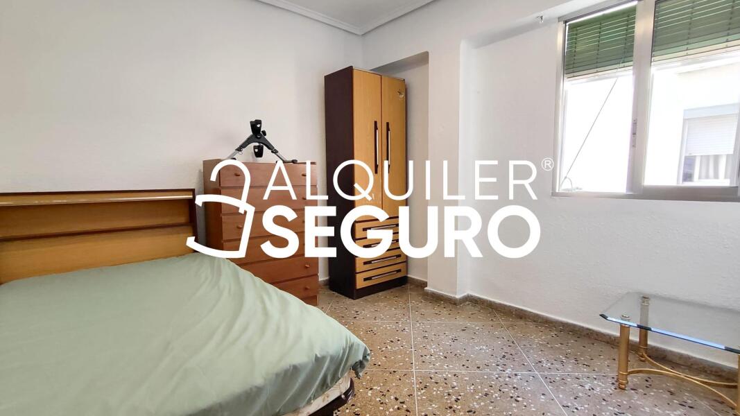 Piso en Calle Torrevieja, VALENCIA VALENCIA