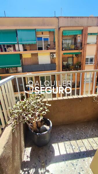 Piso en Calle Torrevieja, VALENCIA VALENCIA