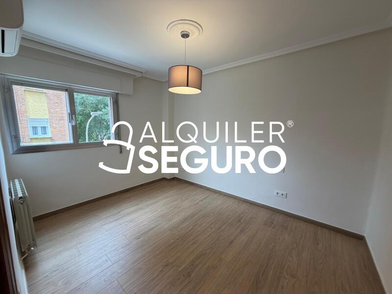 Piso en Calle Escoriaza, MADRID MADRID