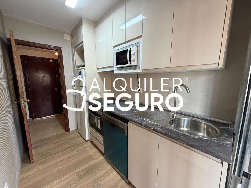 Piso en Calle Escoriaza, MADRID MADRID