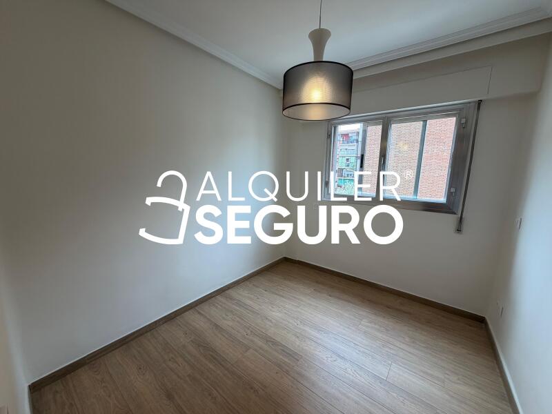 Piso en Calle Escoriaza, MADRID MADRID