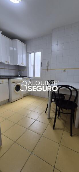 Piso en Calle Nueve de Mayo, OVIEDO ASTURIAS