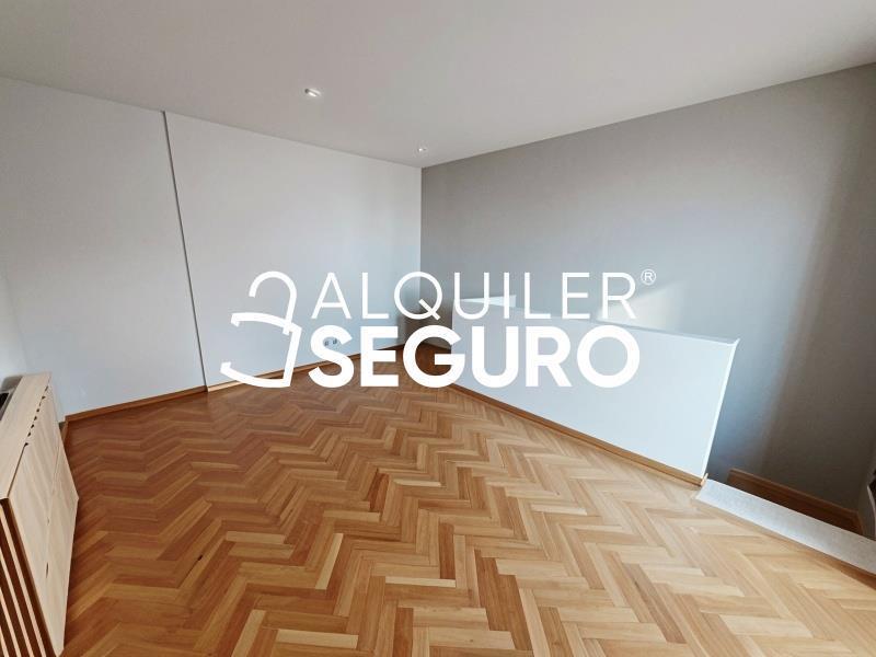 Piso en Calle Presidente Felipe González , ARGANDA DEL REY MADRID