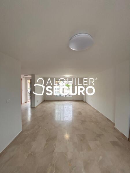 Piso en Calle Río Cubillas, CÚLLAR VEGA GRANADA