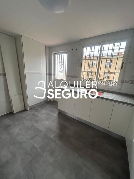 Piso en Calle Río Cubillas, CÚLLAR VEGA GRANADA