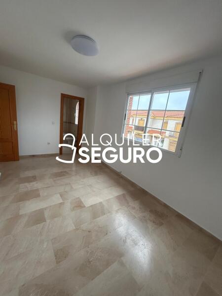 Piso en Calle Río Cubillas, CÚLLAR VEGA GRANADA