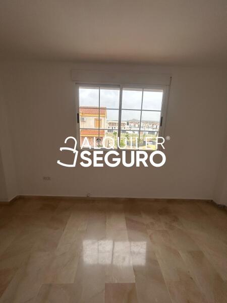 Piso en Calle Río Cubillas, CÚLLAR VEGA GRANADA